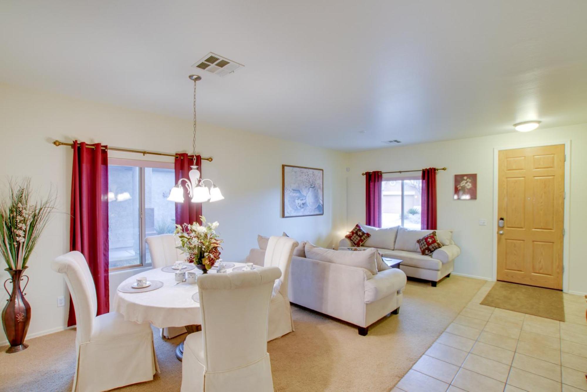 San Tan Mountain Escape With Patio And Pool Access! Villa Magma Bagian luar foto